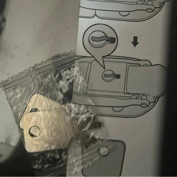 Chic Rose Gold Make Up/Jewelry Case with locks - Picture 4 of 4